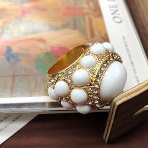 🌟 Oversized Glam White Resin Oval  Ring